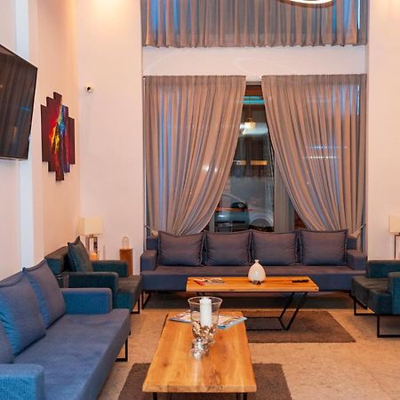 Meni Hotel & Apartments Атина Екстериор снимка